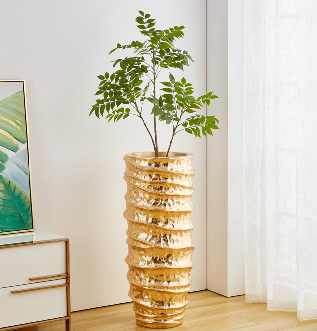MOMBETSU Vaso in policarbonato oro H 90 cm.