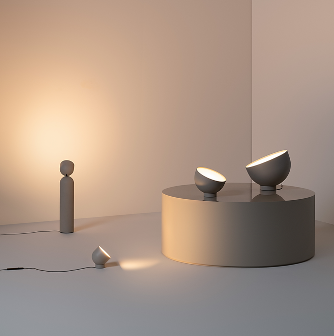 Plusminus Solo lampada terra spot-light led Ø10 cm. con ottica media orientabile Casambi Blue