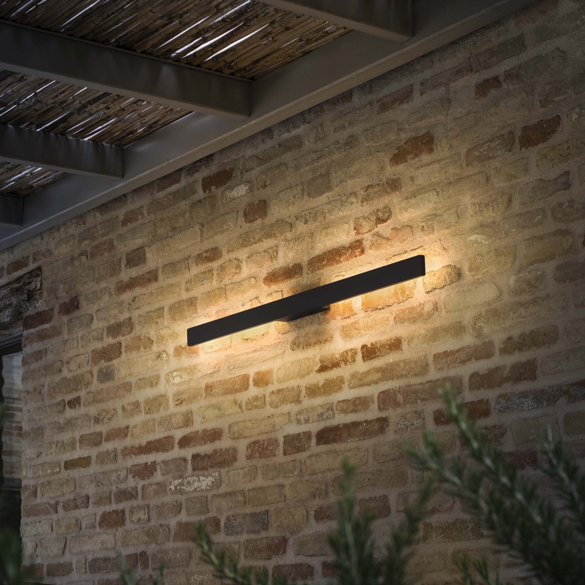 Linea ap d144 Applique alluminio LED per esterno 3000K IP54 nero