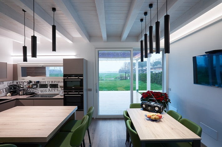 V-30 Veletta con inclinazione di 30° per Strip LED