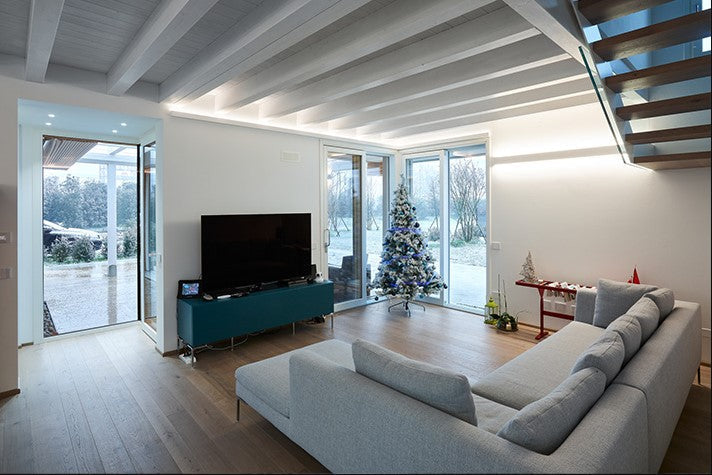 V-30 Veletta con inclinazione di 30° per Strip LED