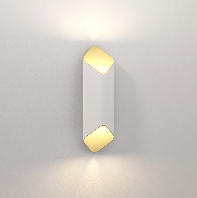 Ako 420 Phase Applique LED 2700K per interno in metallo bianco opaco oro