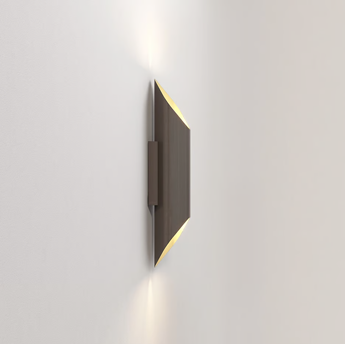 Ako 420 Phase Applique LED 2700K per interno in metallo bronzo oro