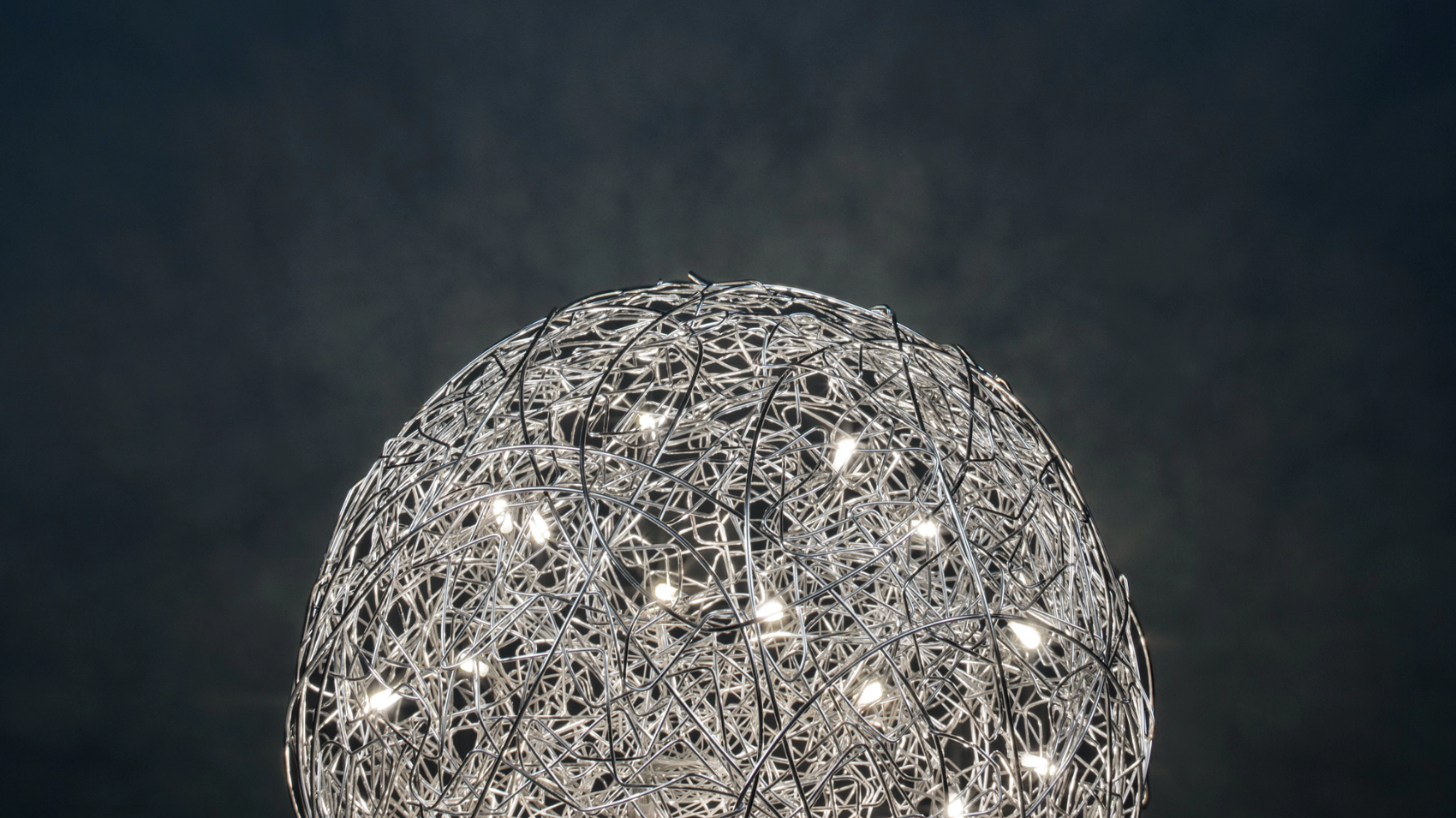 Fil de Fer F Lampada da terra sfera filo in alluminio