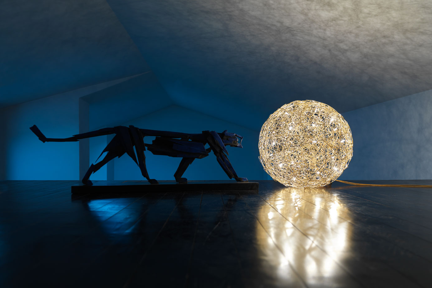 Fil de Fer F Lampada da terra sfera filo in alluminio