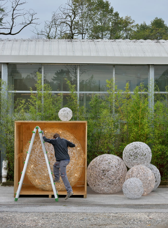 Fil de Fer F Lampada da terra sfera filo in alluminio