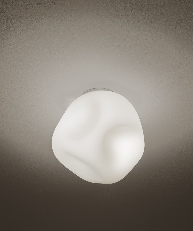 Hoba Lampada parete soffitto media in vetro soffiato bianco