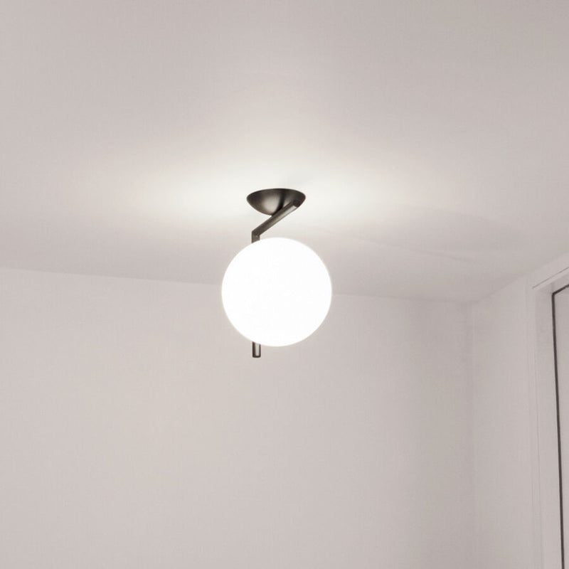 IC Lights C/W1 Lampada da parete soffitto nero vetro soffiato Ø20 cm.