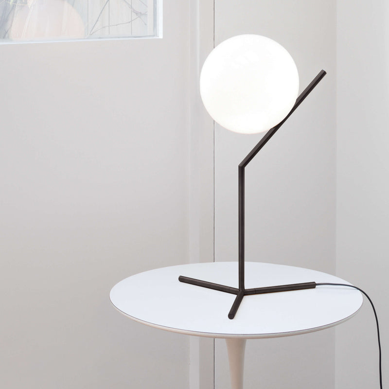 IC Lights T1 High Lampada da tavolo nero vetro soffiato Ø20 cm.