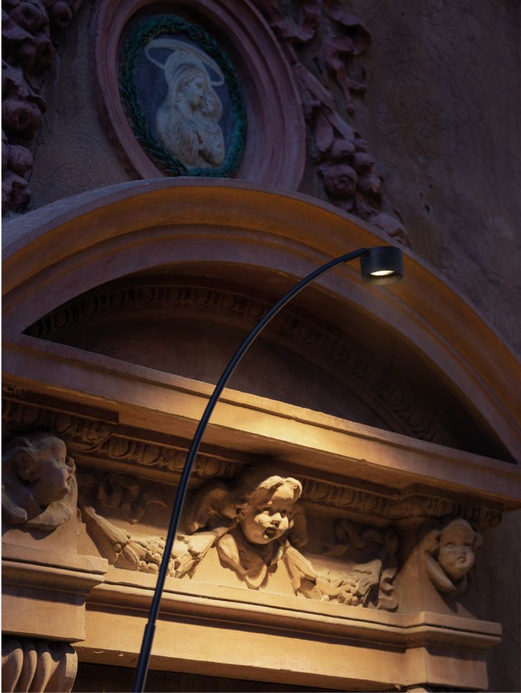 Hasta R Lampada da terra per esterno in alluminio pressofuso IP66