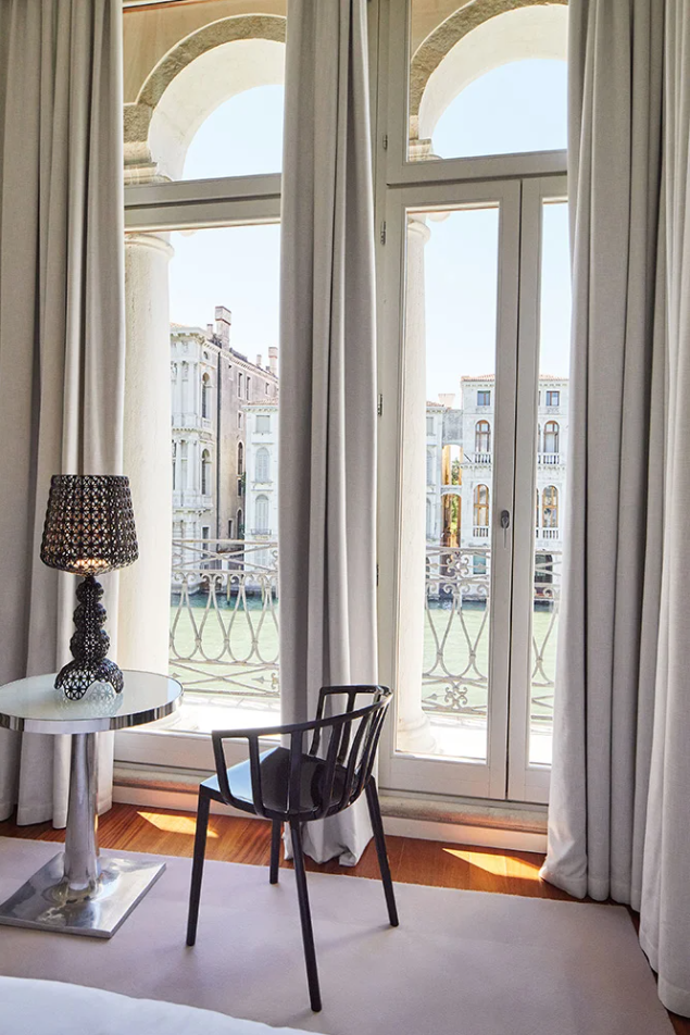 Mini Kabuki Bianco Lampada da tavolo