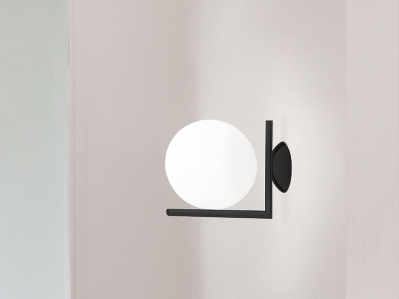 IC Lights C/W1 Lampada da parete soffitto nero vetro soffiato Ø20 cm.