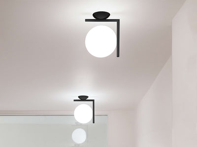 IC Lights C/W1 Lampada da parete soffitto nero vetro soffiato Ø20 cm.