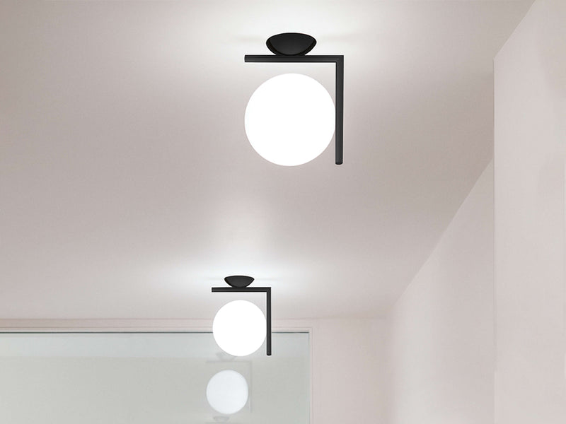 IC Lights C/W1 Lampada da parete soffitto nero vetro soffiato Ø20 cm.