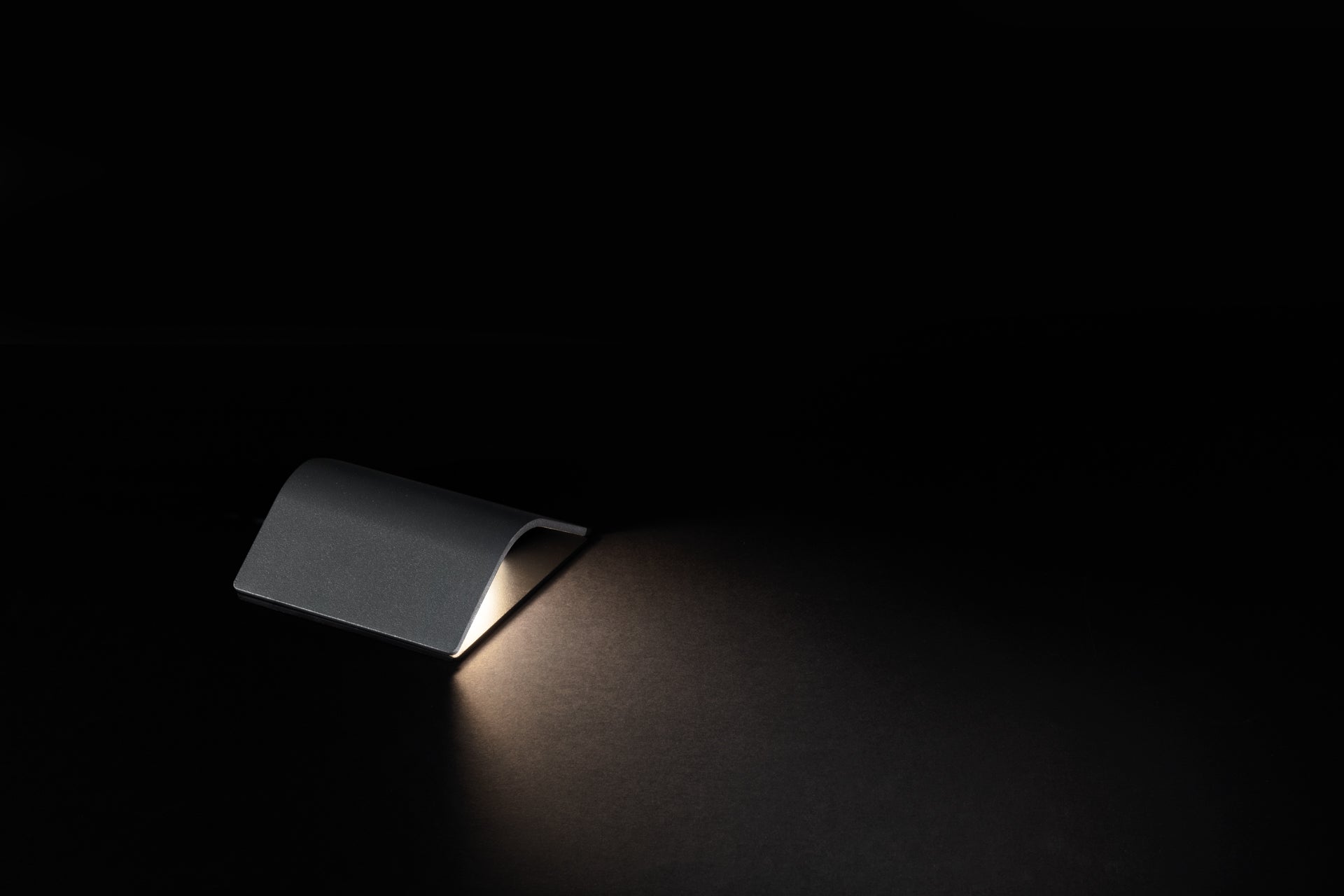 Tegolo Lampada da parete o terra per esterno in acciaio e alluminio IP67