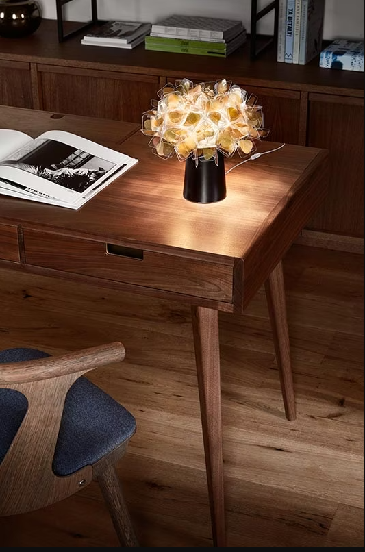 Clizia Mama Non Mama Table Lamp Gold Light Base Lampada da tavolo