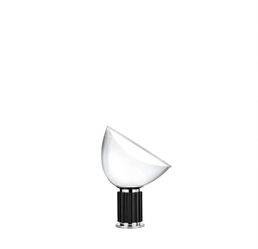 Flos Taccia small Lampada da tavolo Led diffusore vetro con base nera –  Casa della Luce