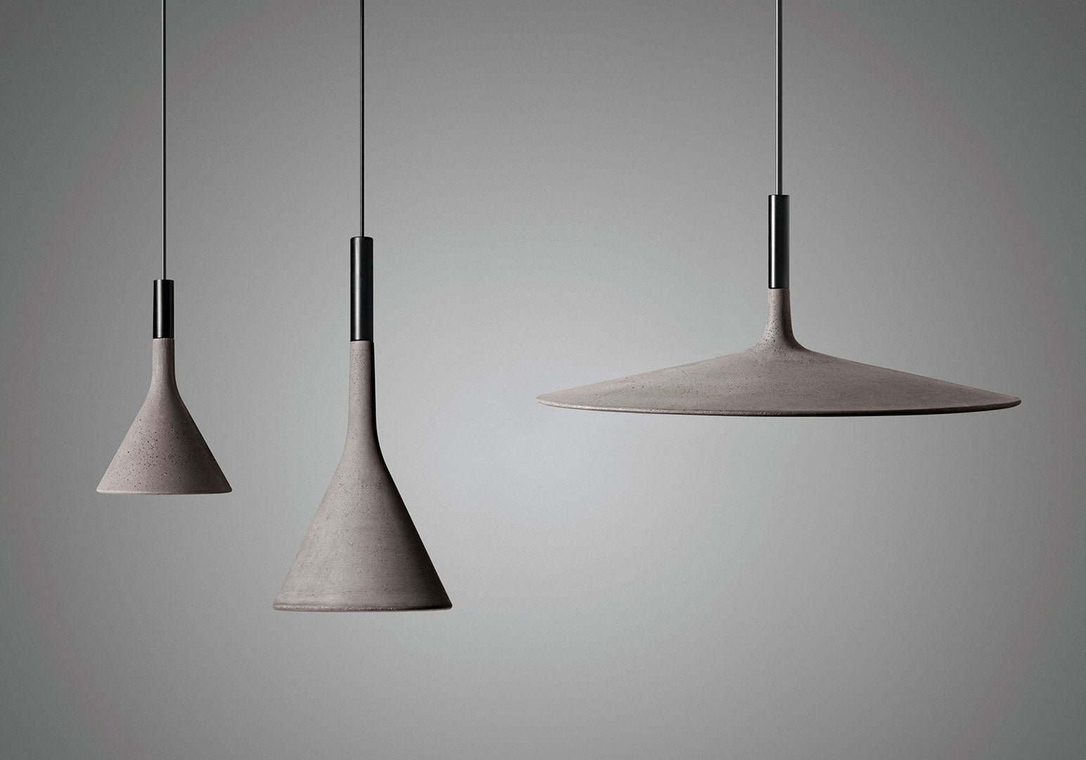 Aplomb Large Lampadario a sospensione in cemento e alluminio