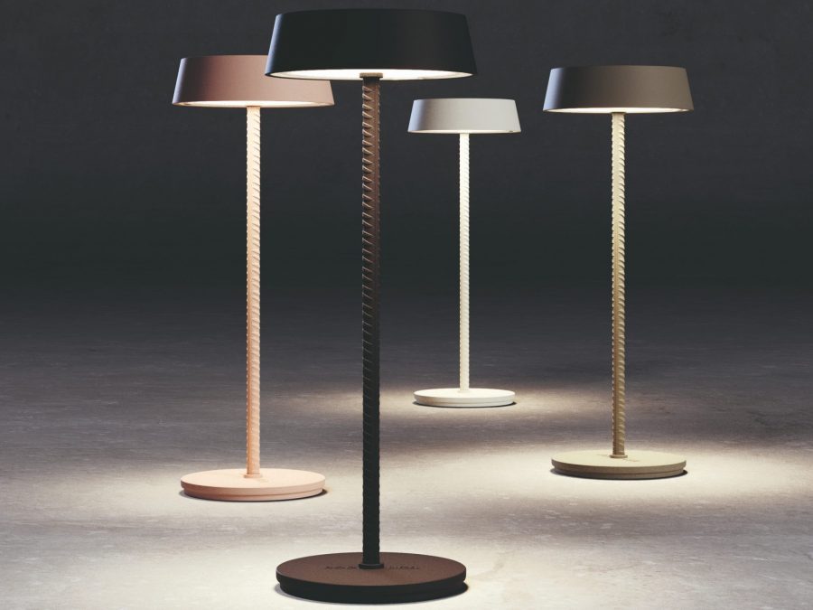 Rod Ivory - Cordless Table Lamp