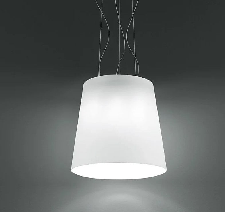 Naxos SP 50 Lampadario sospensione in vetro soffiato satinato diametro 32 cm.